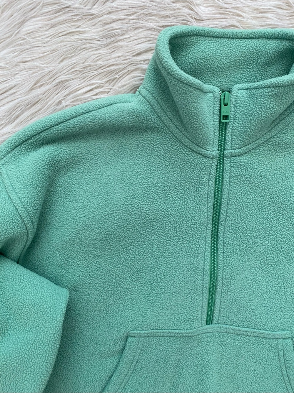 Aritzia TNA Lena Polar 1/2 Half Zip Fleece Sweater Pullover Light Green S - Picture 4 of 11